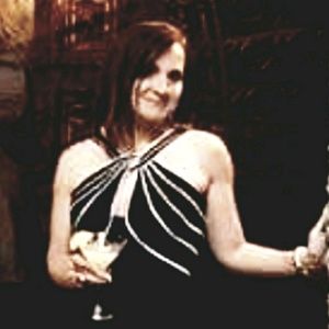 Meet your Posher, Becca